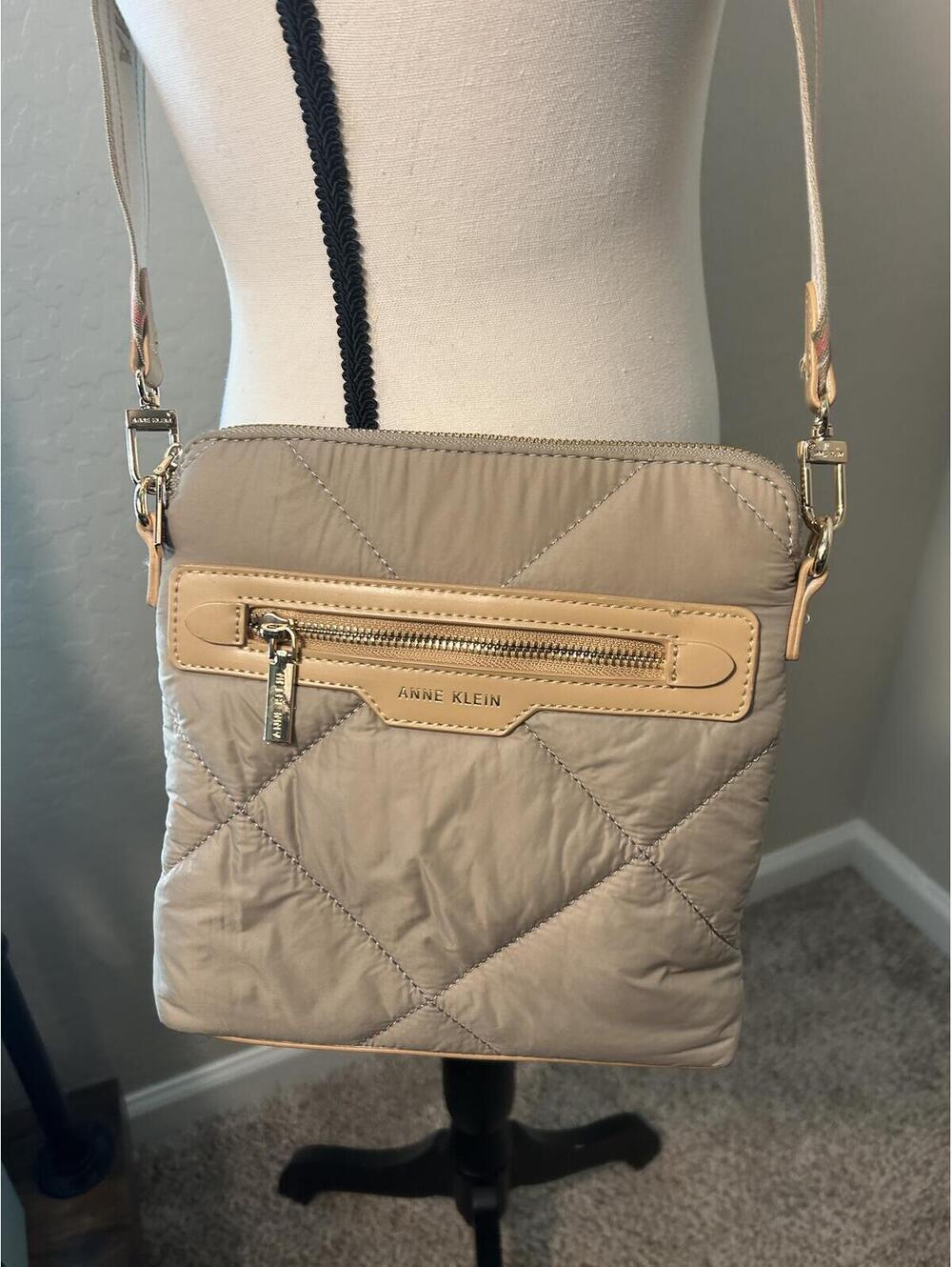 Anne Klein Quilted Crossbody Bag Beige Adjustable Logo Strap - Picture 5 of 8